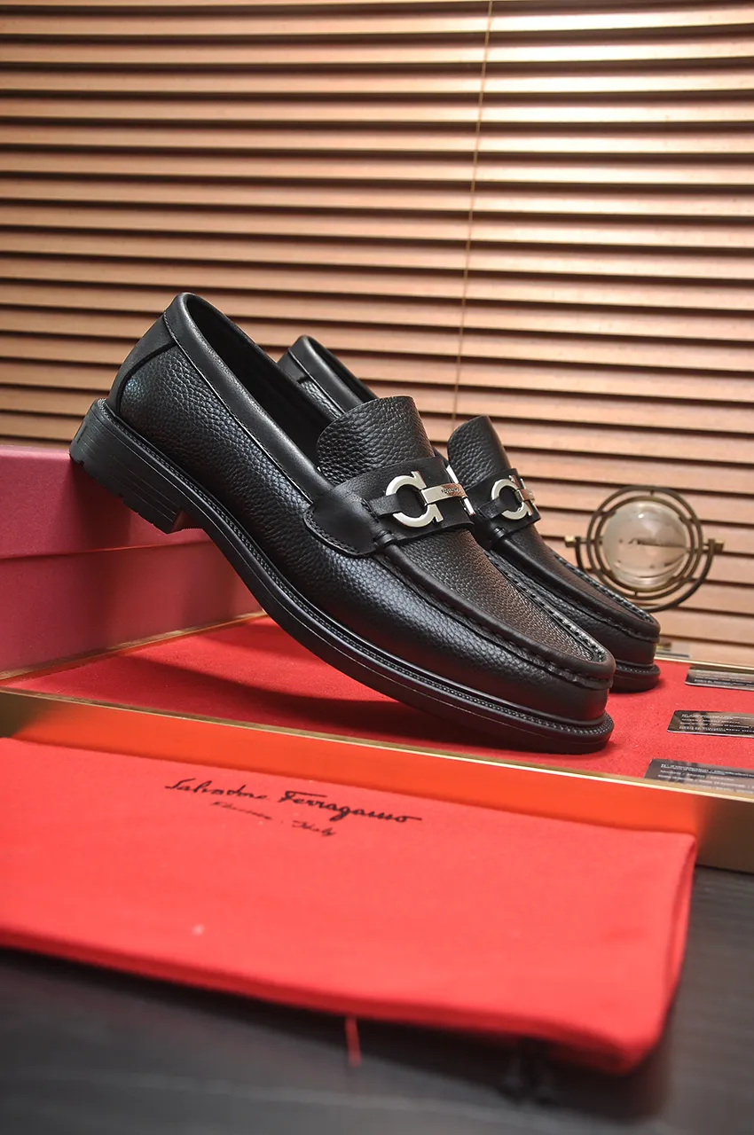 Men's men's shoes 💰520💶[Ferragamo/Ferragamo] (high-end Niuli) New 🍀 Ferragamo* - top version Ferragamo's classic formal leather shoes! Made of imported original cowhide, the inner top layer is comfortable cowhide lining! Original wear-resistant rubber outsole! High quality products! Code number 38-44!